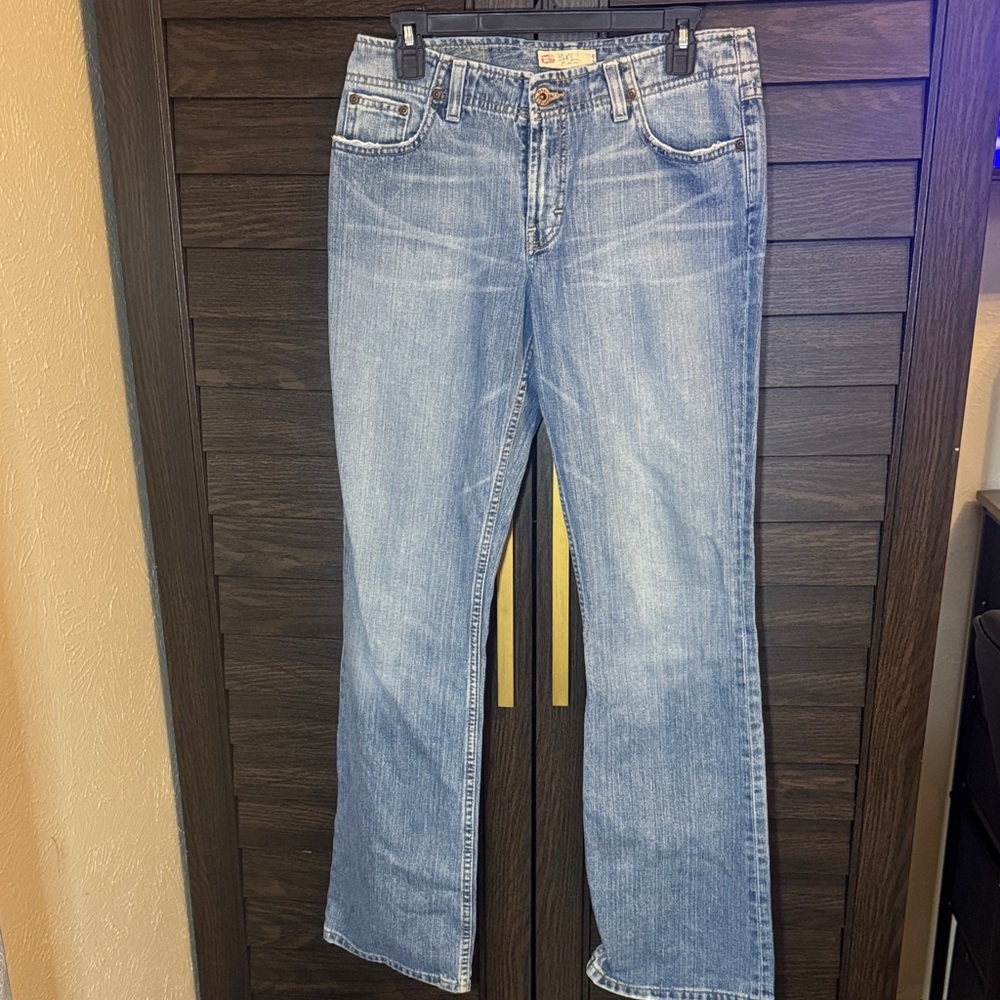 Buckle BKE Wendi 29 x 33 Blue Denim Jeans